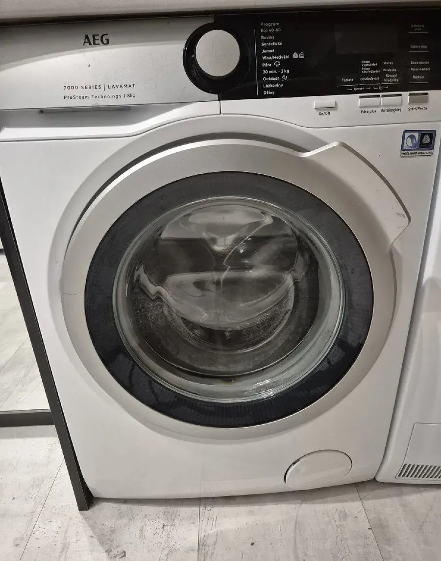 AEG ProSteam Lavamat 7000