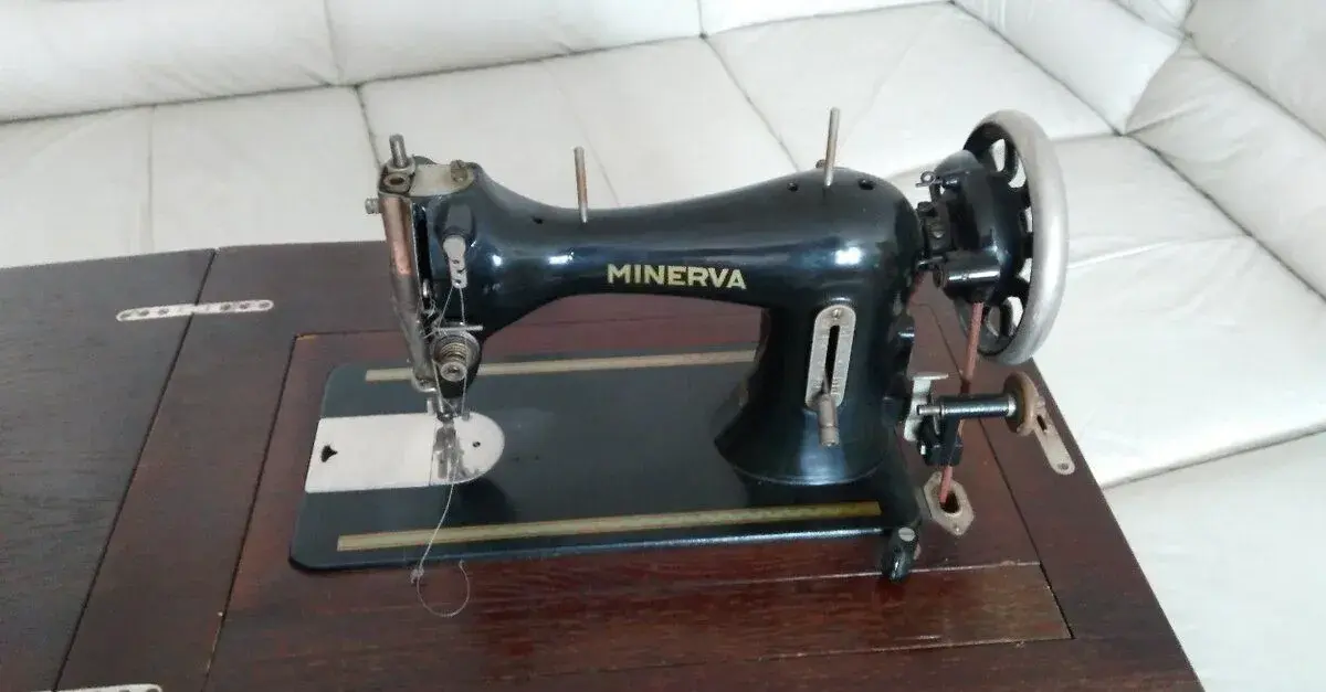 šicí stroj Minerva M 16+originál NÁVOD