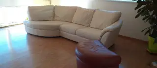 Kožená rohová sedačka z rohovým sedákem