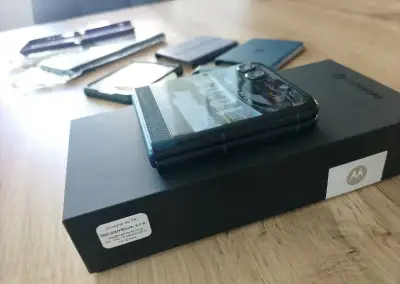 Razr 60