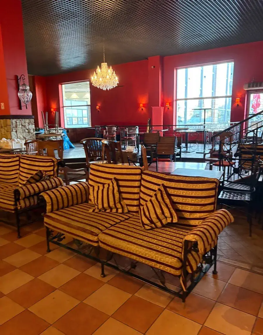 Výprodej vybavení restaurace v Praze – odvoz ihned