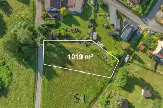 Prodej investičního stavebního pozemku 1 019 m², Liberec