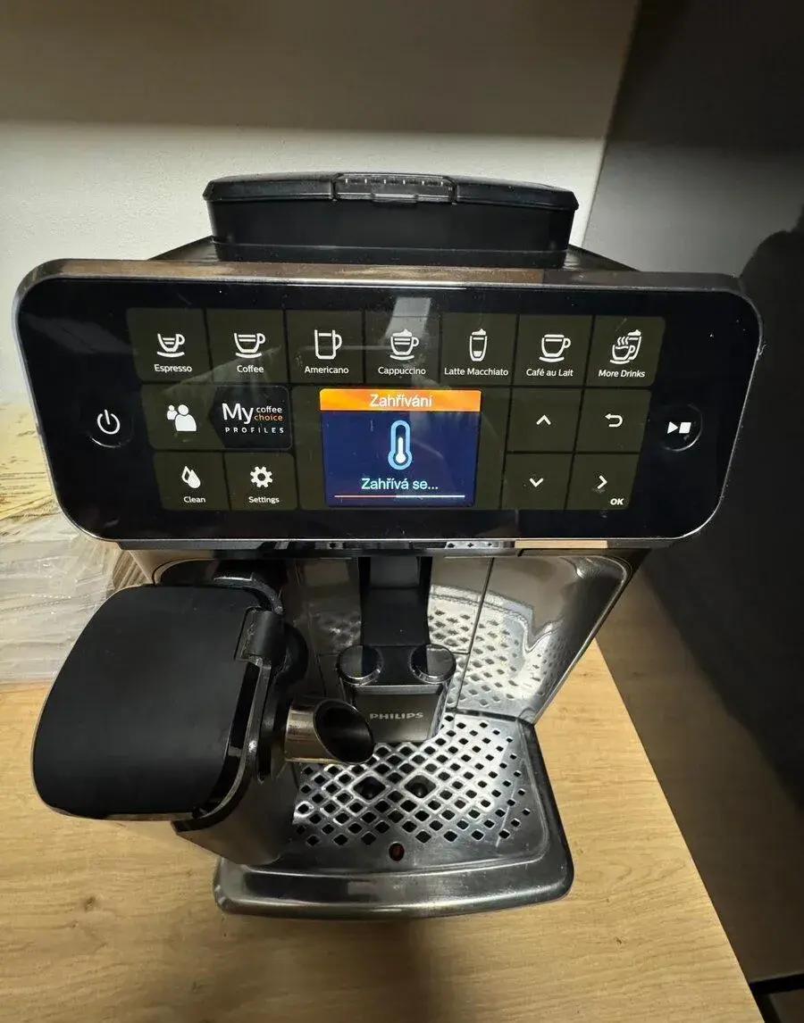 Automatický kávovar Philips Lattego 4300 na ND