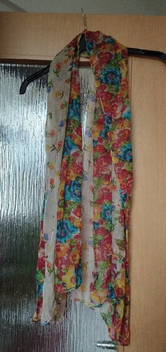 Šála šál šátek