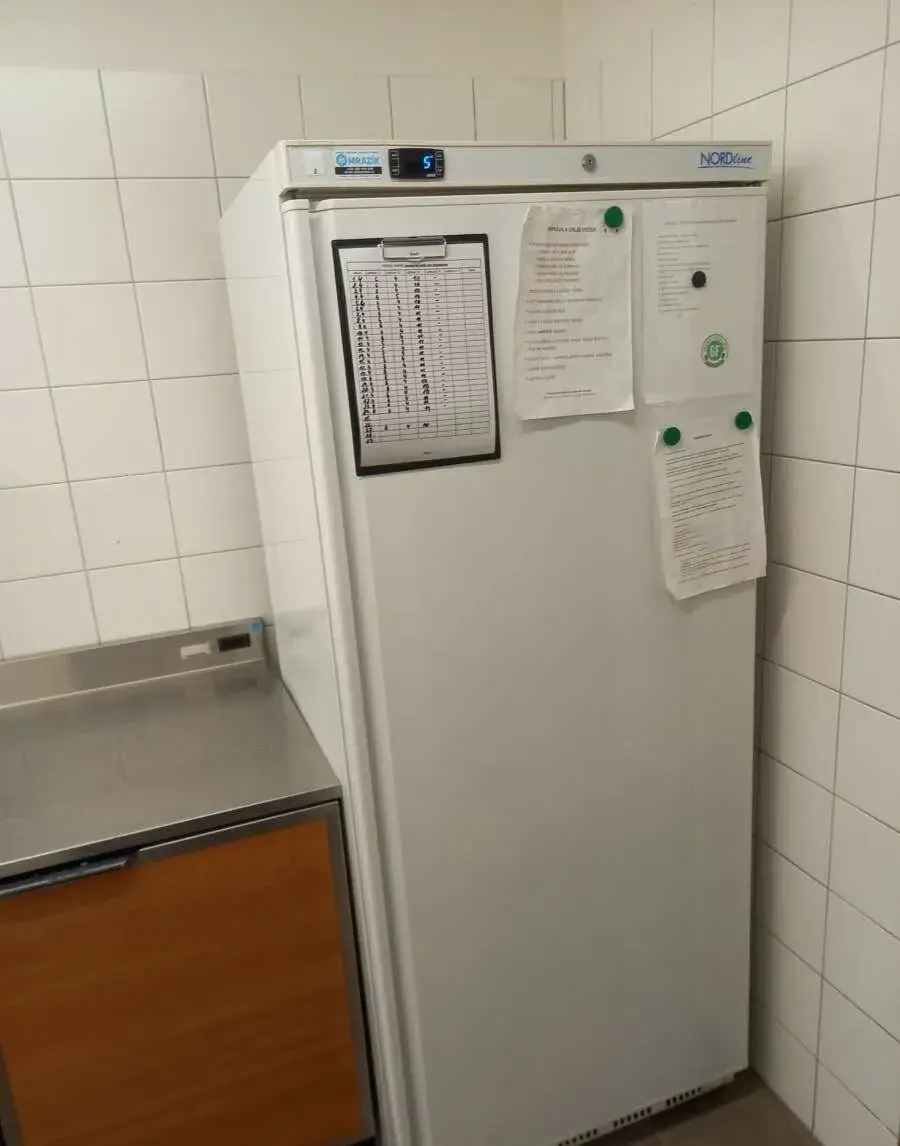 Velká gastro lednice chladnička Nordline