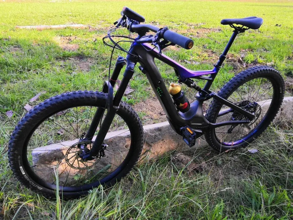 Specialized Turbo Levo FSR Carbon