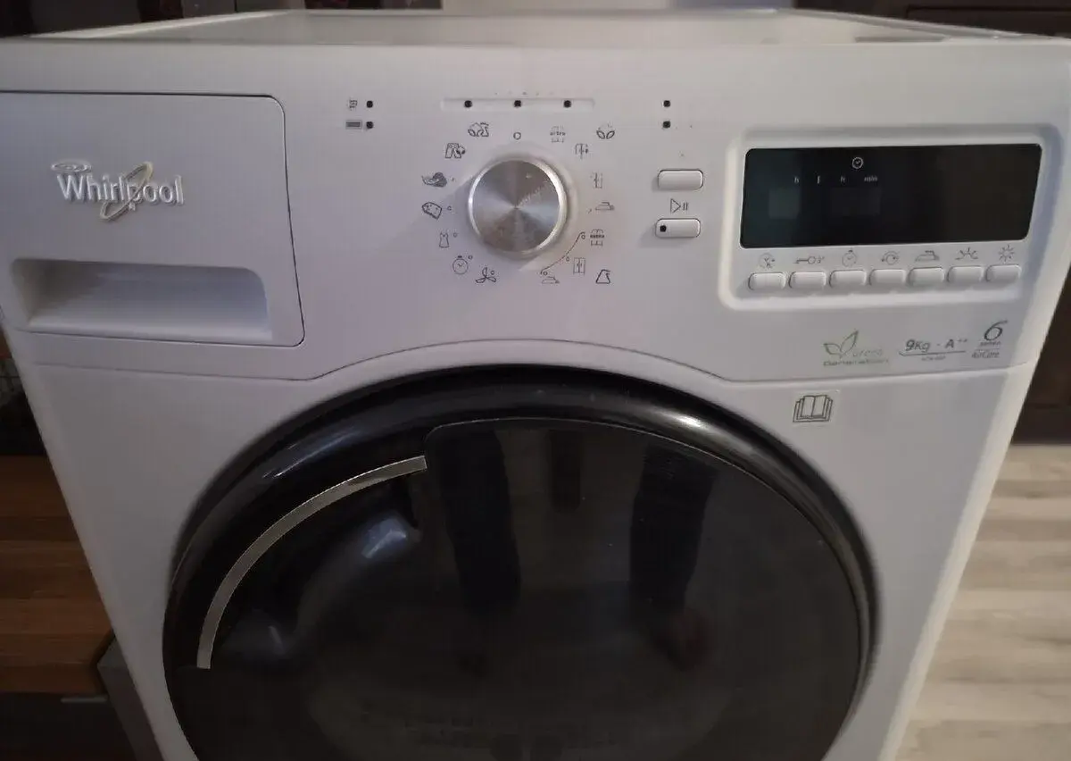 Sušičku Whirlpool AZA 999 s tepelným čerpadlem