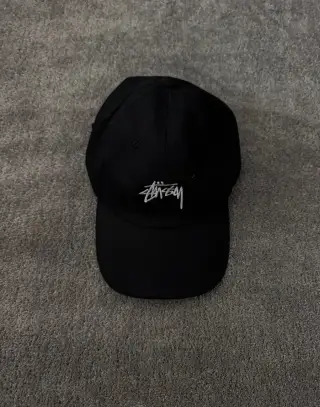 Stüssy kšiltovka – černá, originál, unisex