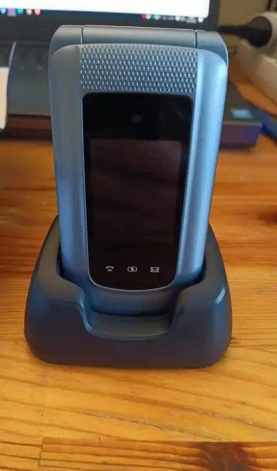 Nový telefon Uleway pro seniory