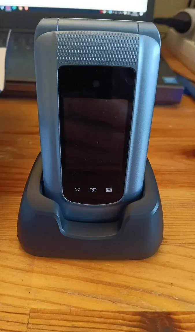 Nový telefon Uleway pro seniory