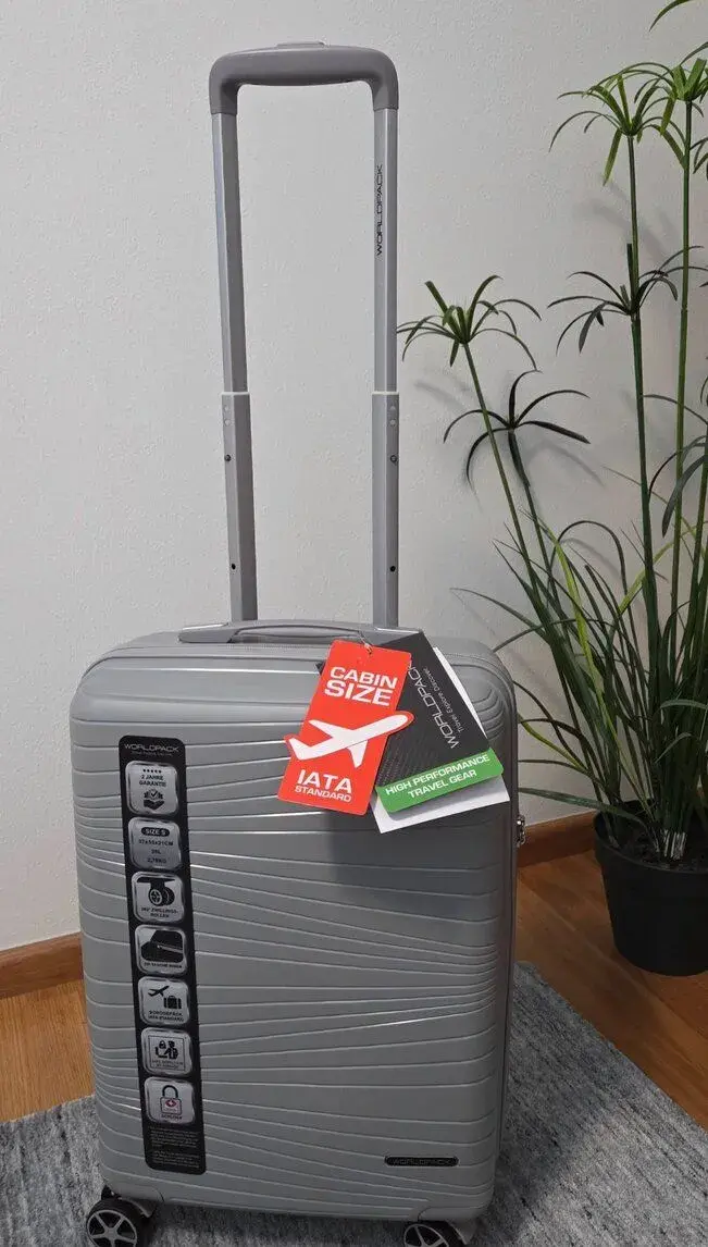 Nový cestovní kufr Worldpack TSA zámek 360° kolečka 40L