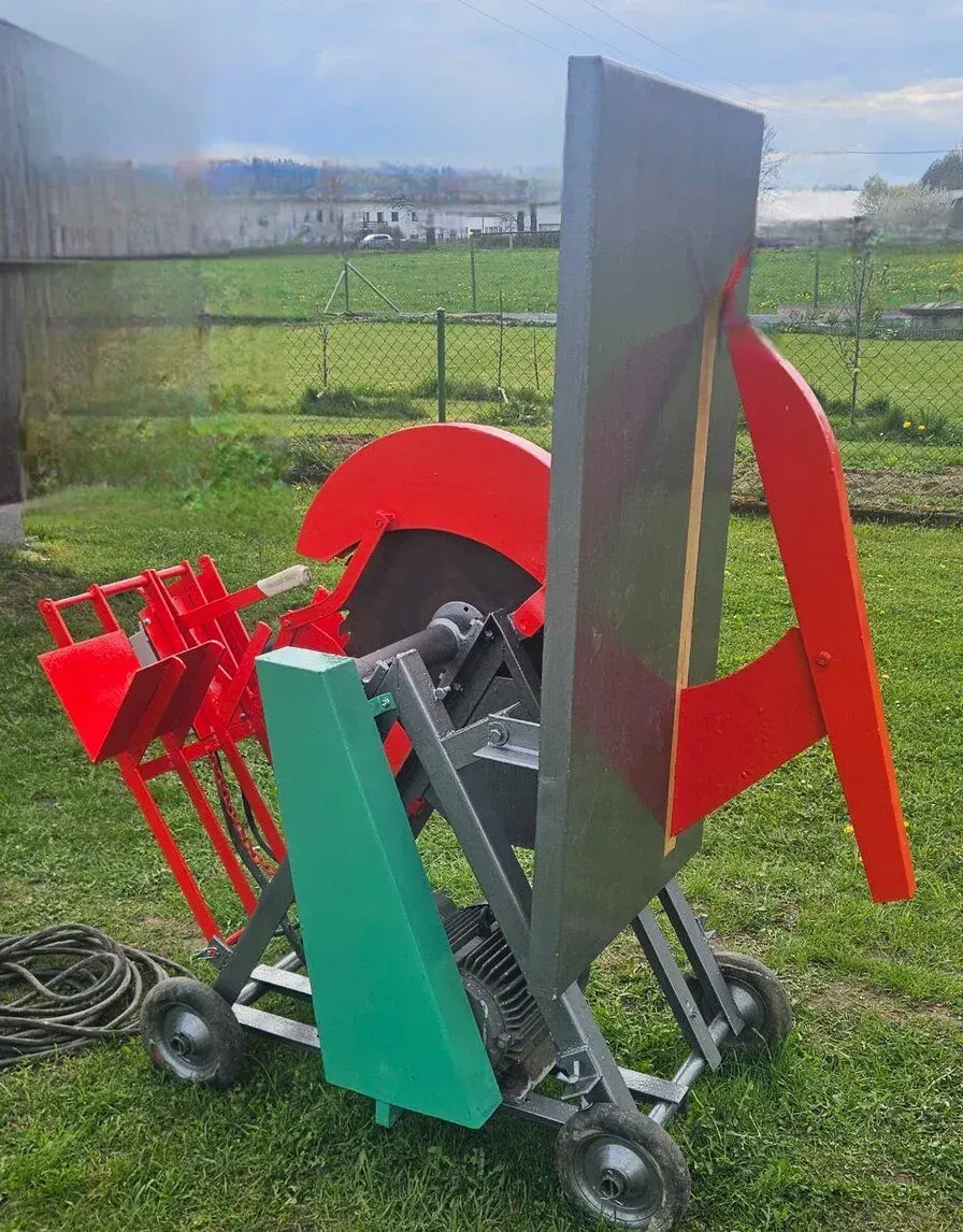 Tovární pila hop 4kw po profi. go