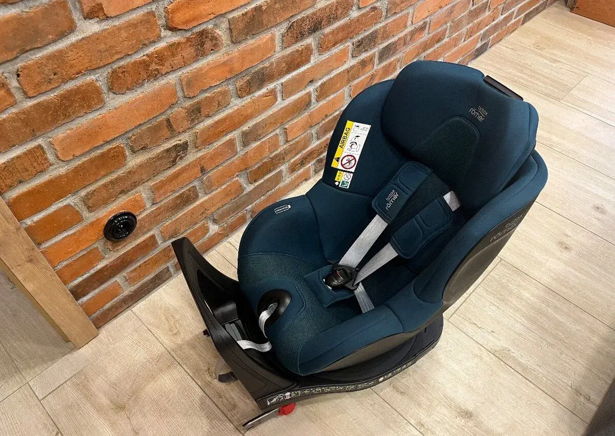 Autosedačka Britax Romer Dualfix M