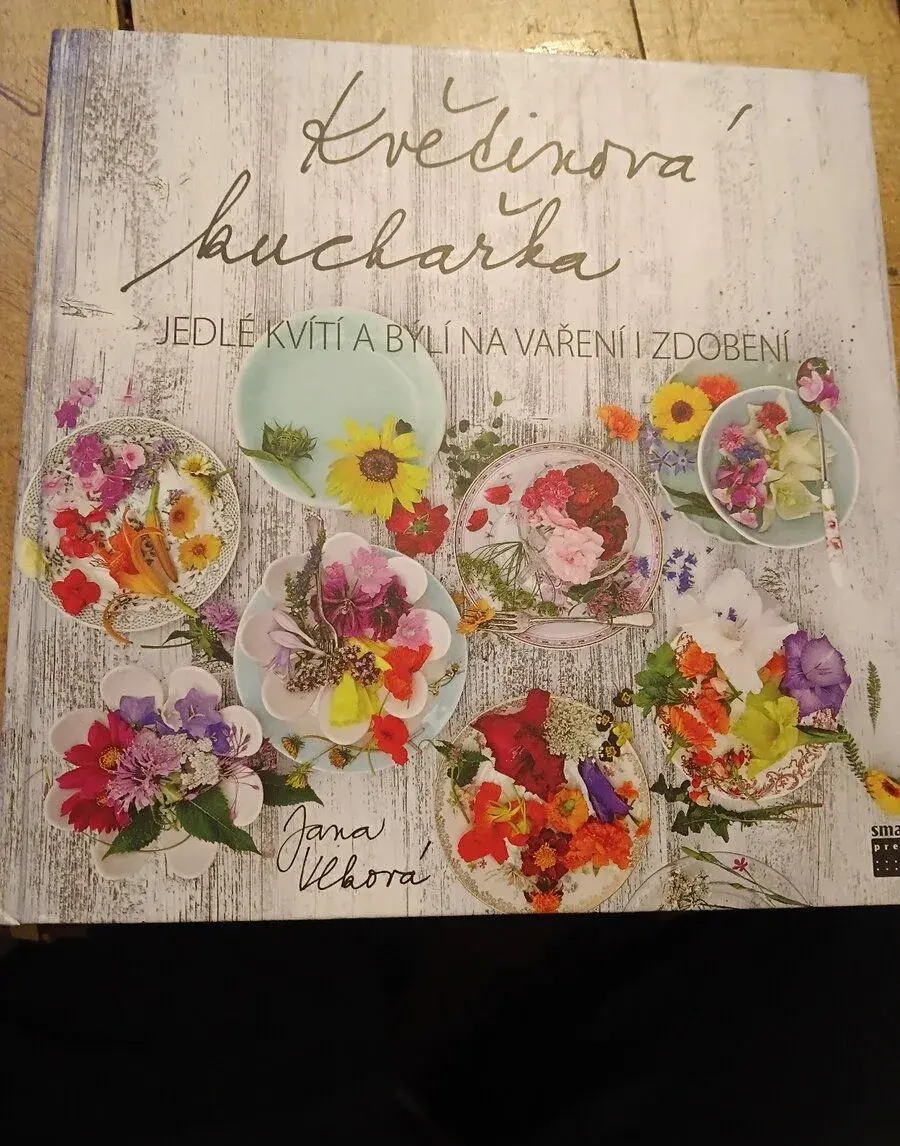 -Kvetinova kucharka-Jedlé kvítí a býlí na vaření i z