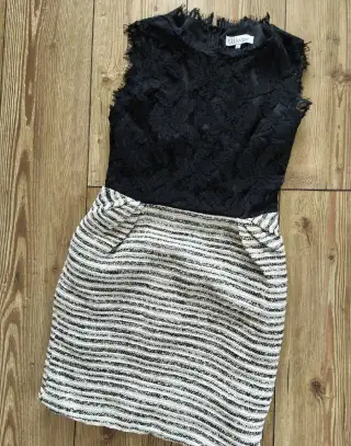 Dámské vlněné šaty Red Valentino vel. M