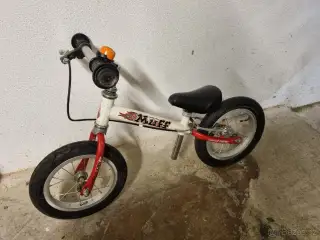 Dětské odrážedlo