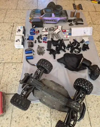 traxxas wide max 1:8