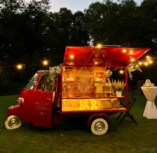 Mobilní bar, van plný bublinek a zábavy