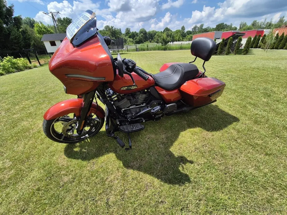 harley davidson street glide 2024 3300km najeto