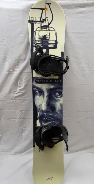 Nový snowboardový set F1 s novým vázáním Head