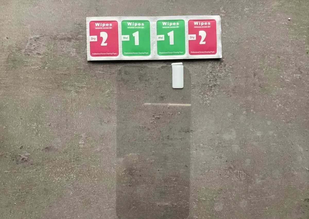 Ochranné sklo na iPhone 15, iPhone 15 plus