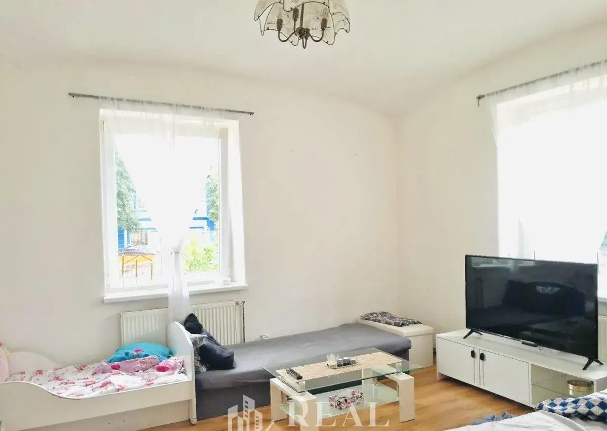 Pronájem, byt 1+1, 50 m2, OV, Dubí, ul. Krušnohorská