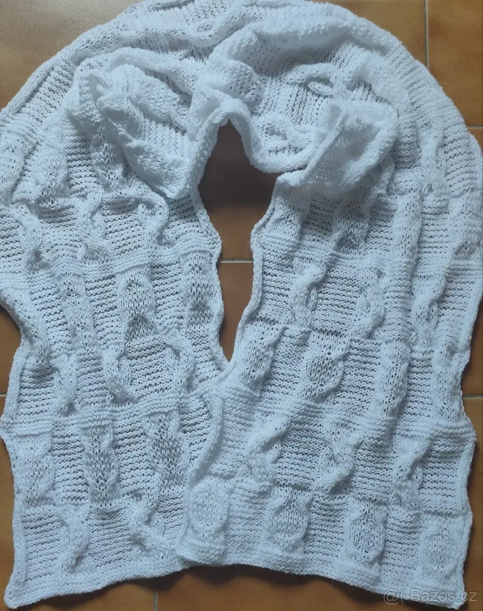 RUČNĚ PLETENÁ, NOVÁ, OBJEMNÁ, BÍLÁ ŠÁLA: 1,8m x 39cm