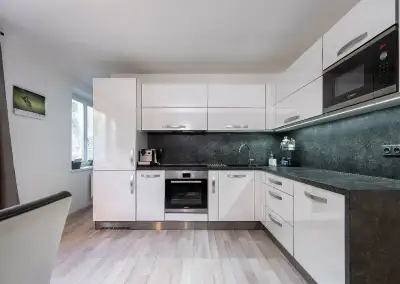 Prodej bytu 3+kk 68,5 m², Gollova, Hradec Králové, Malšovice