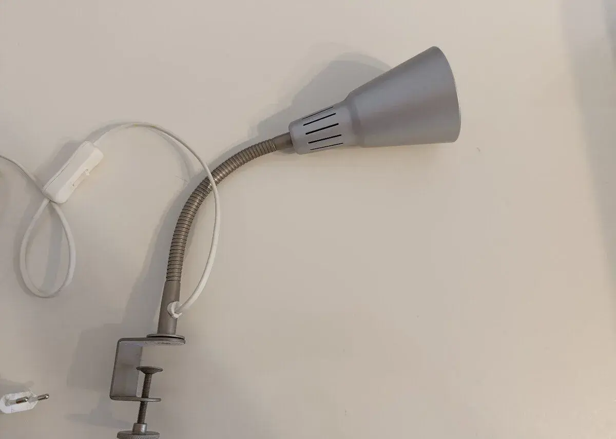 Lampička IKEA KVART