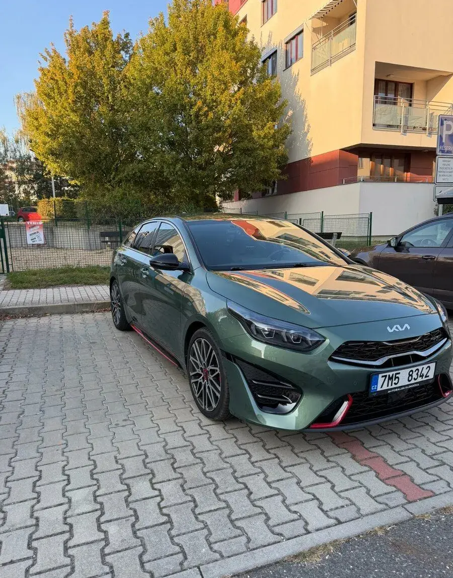 Kia ProCeed – 2023, 63 000 km
