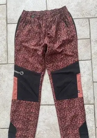 Dívčí outdoorové kalhoty zn. NEVEREST, vel. 158