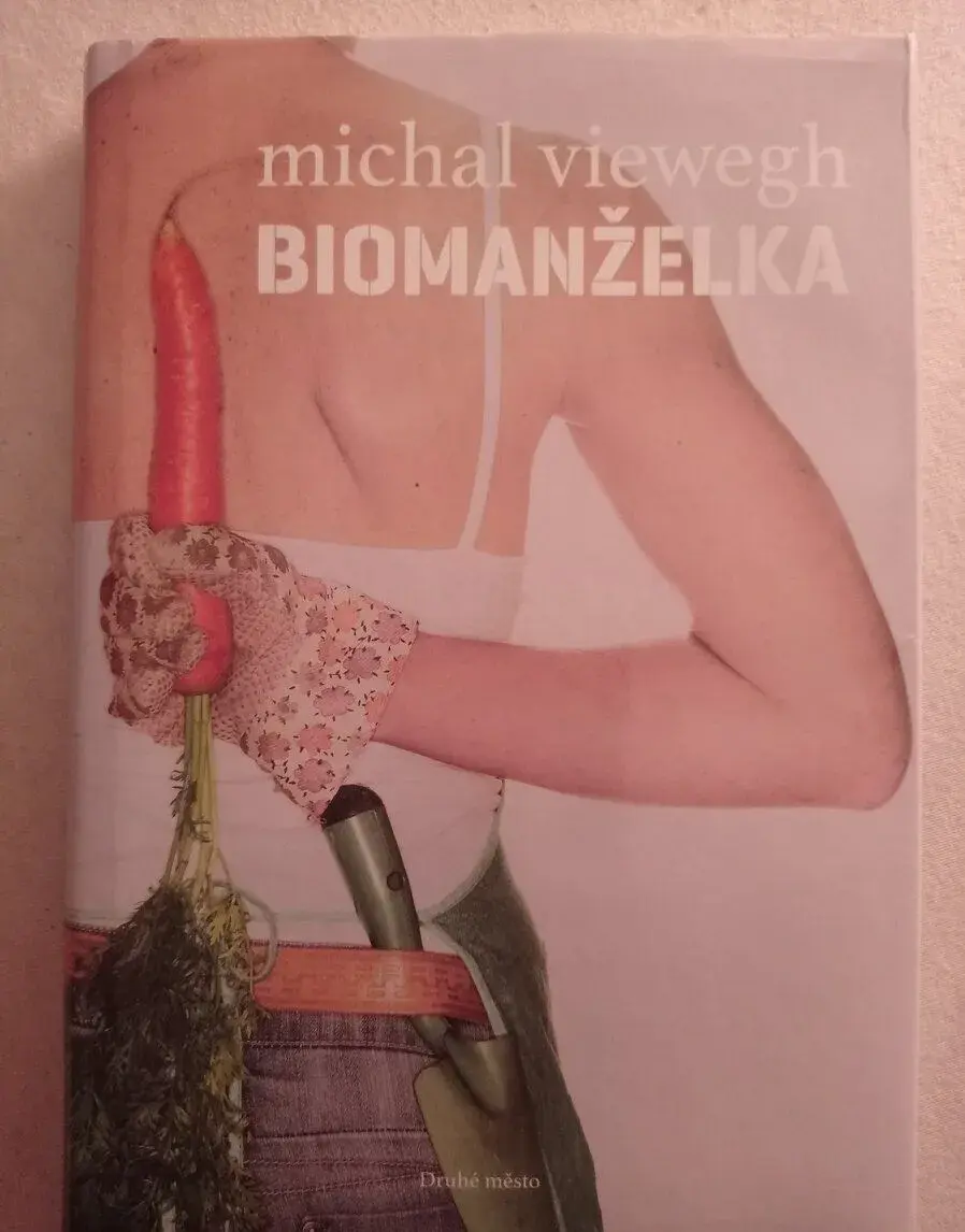 Kniha Biomanželka od Michala Viewegha