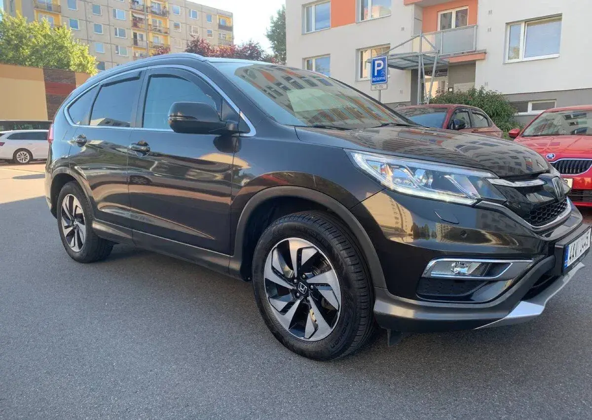 Honda CR-V – 2015, 177 000 km