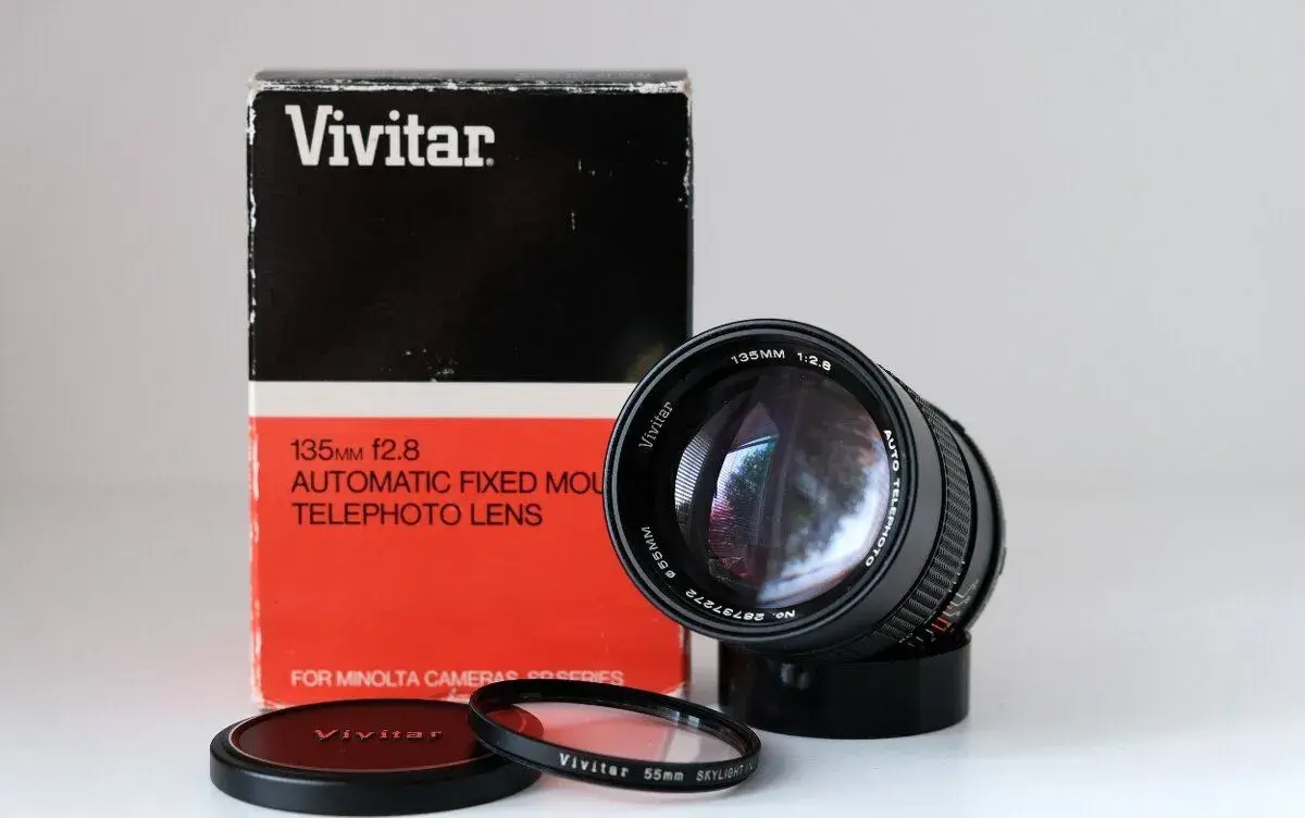 Vivitar(Komine) auto 135mm f/2.8 - (Minolta MD)