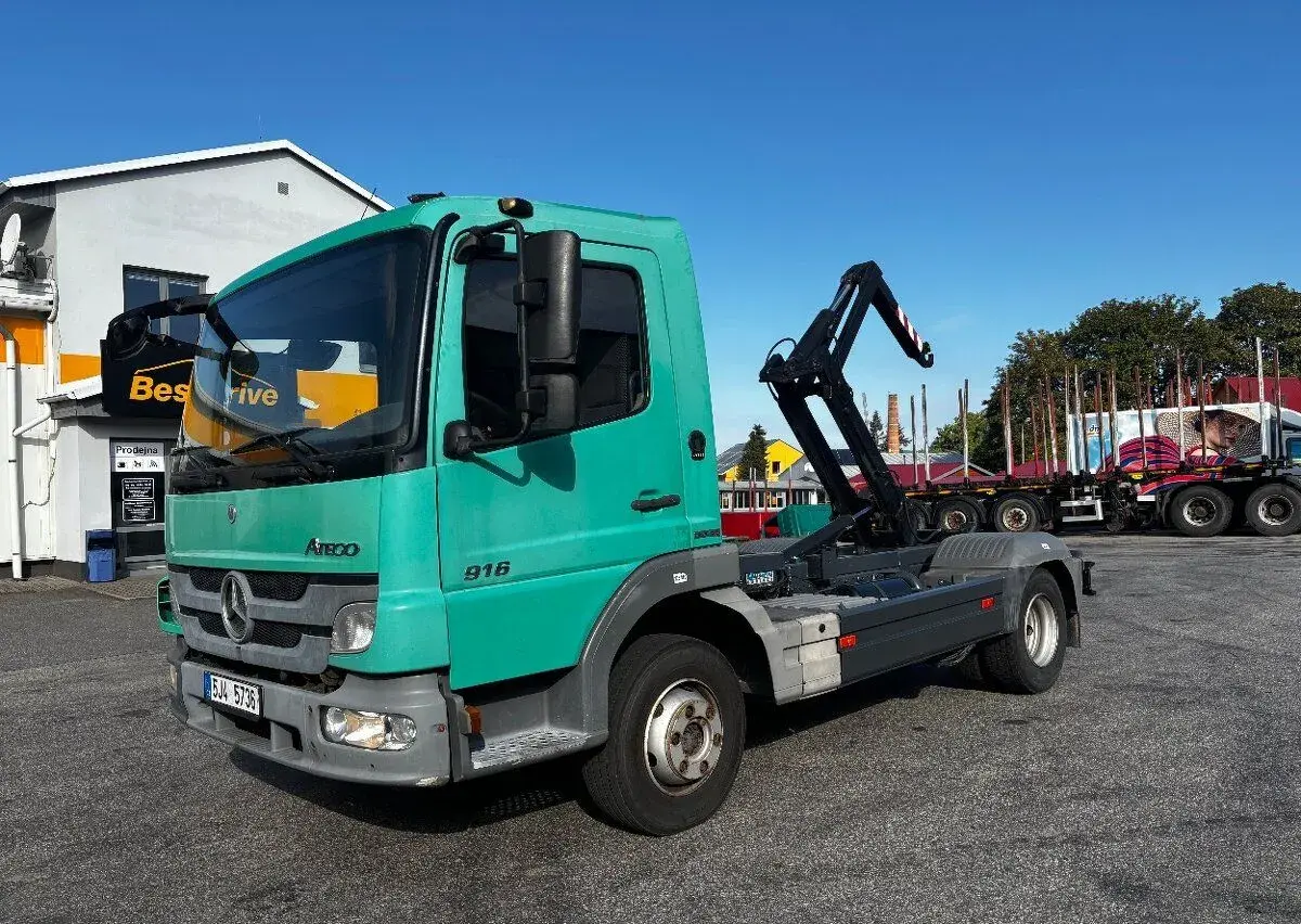 Mercedes-Benz 9t