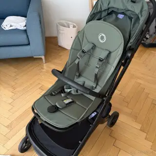 ROZBAL Bugaboo Butterfly 2 Green + madlo a pláštěnka