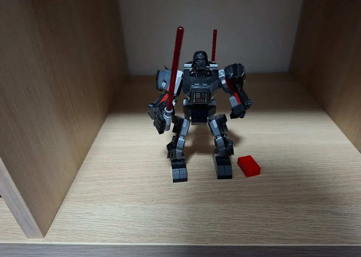 LEGO Star Wars 75368 Robotický oblek Dartha Vadera