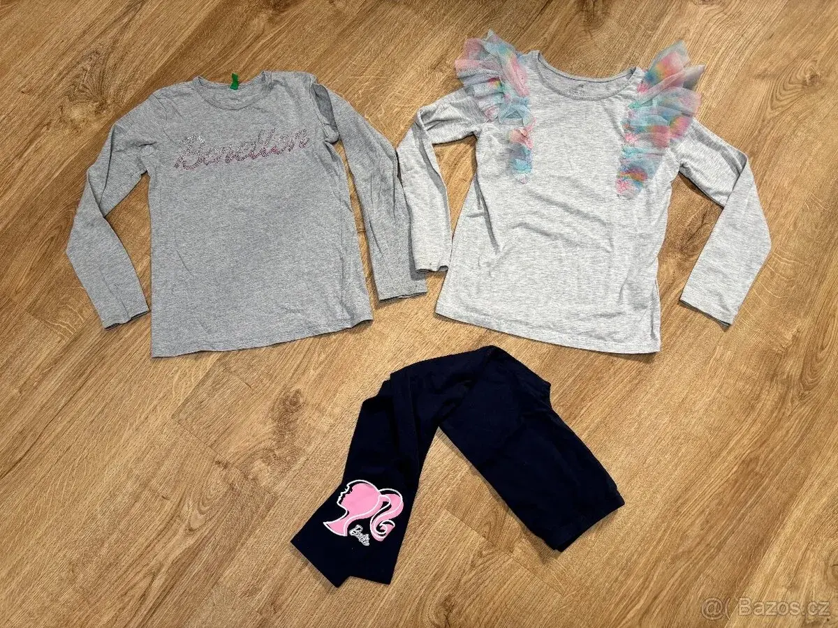 Set dívčího oblečení, vel. 134/140 cm