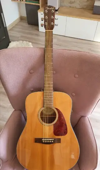 Akustická kytara Fender CD-140S nat