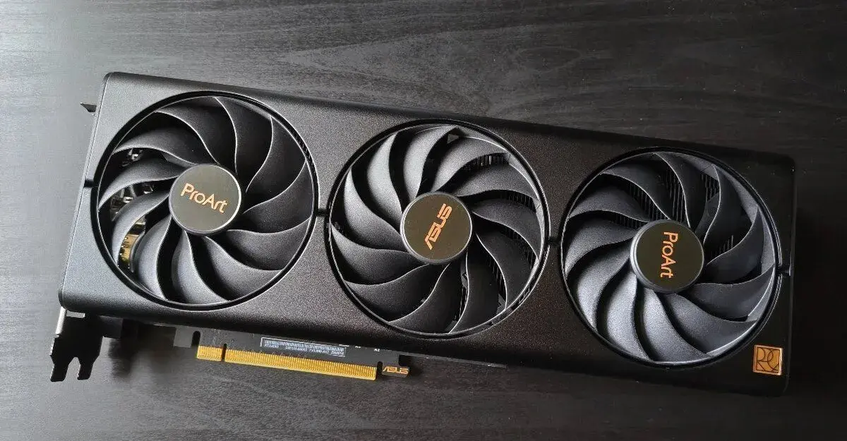 RTX 4060 Asus ProArt