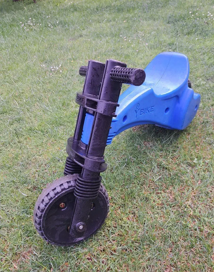 Ybike odrážedlo