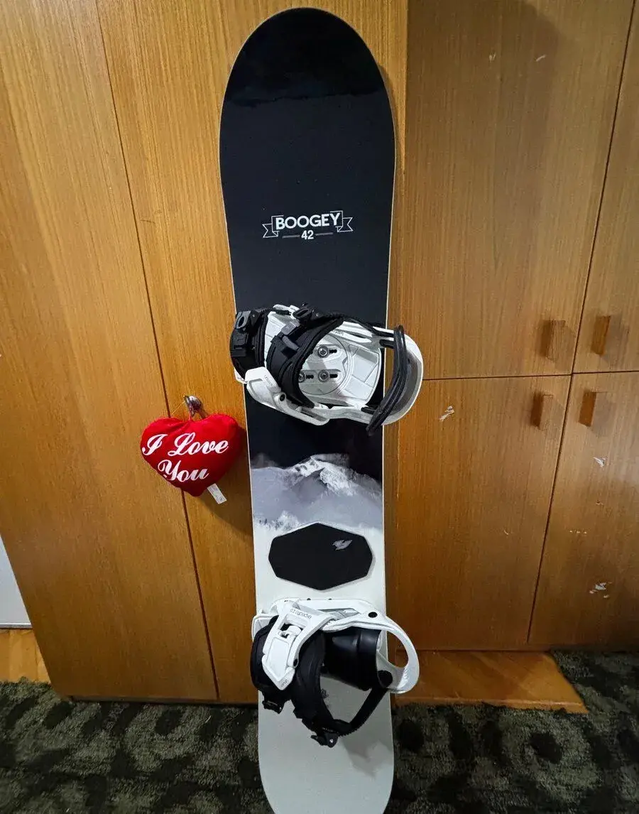 Snowboard set