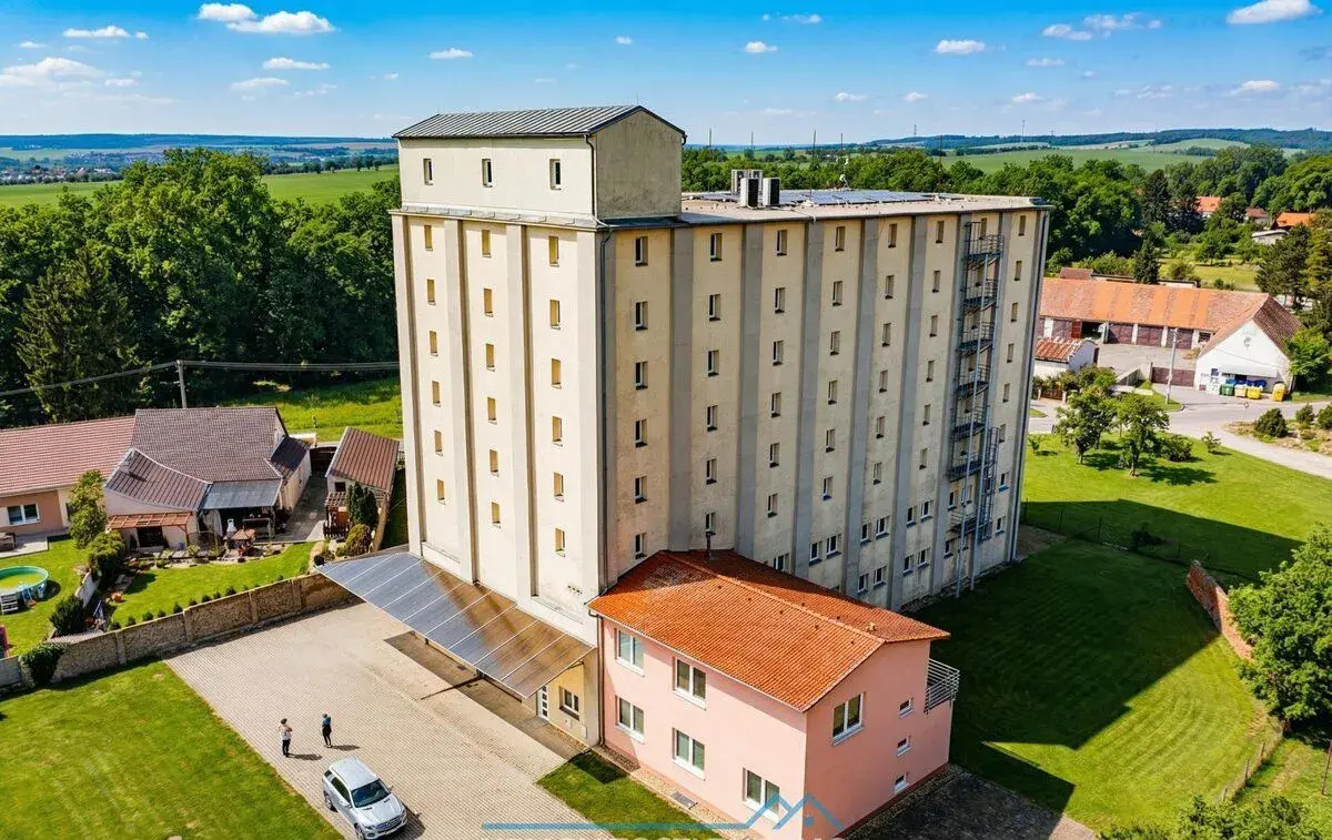 Prodej komerčního objektu (administrativa, výroba, skladové