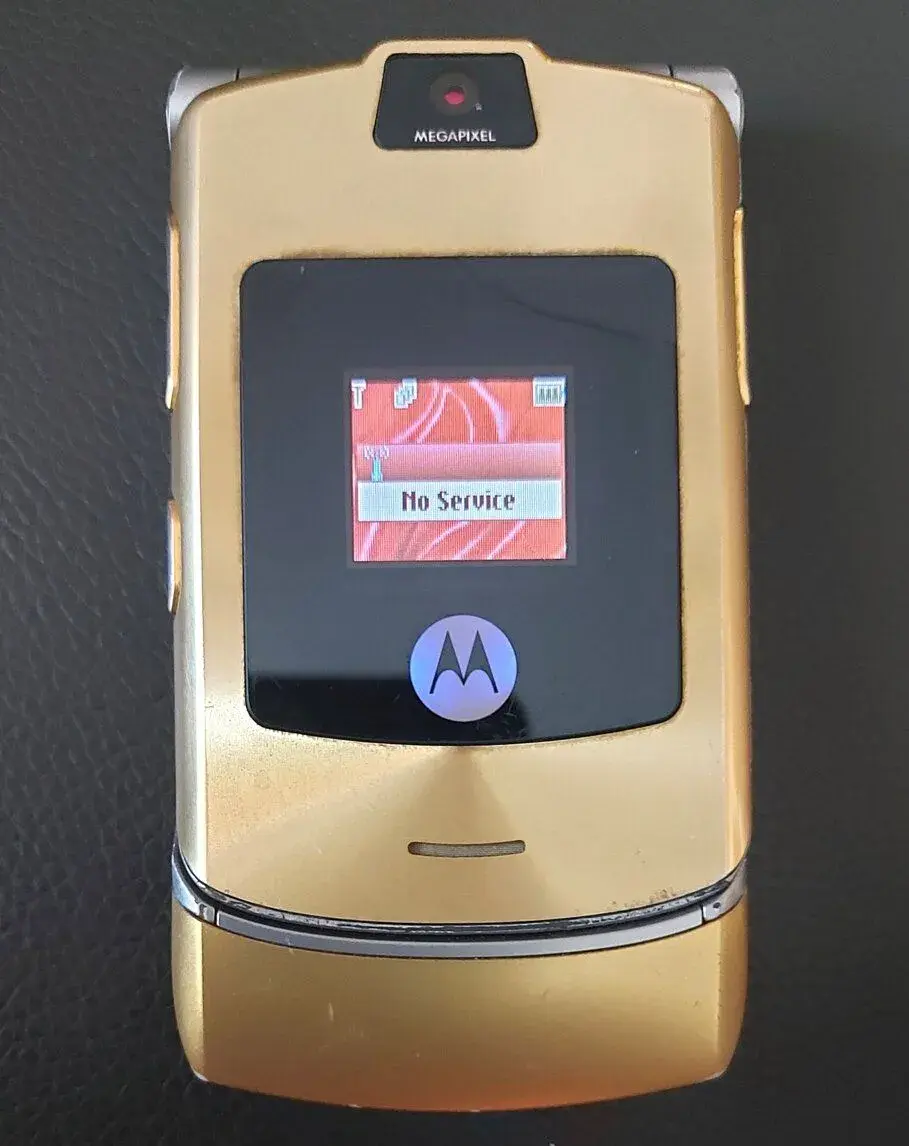 mobil Motorola Razr V3i Dolce Gabbana