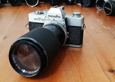 MINOLTA srT 101 (Panagor PMC 80-200mm) - 1966