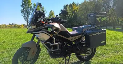 CF MOTO 800 MT SANDSTONE