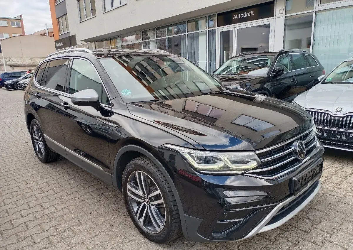 Volkswagen Tiguan – 2023, 143 928 km
