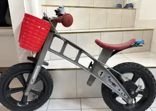 Kolo odrážedlo FirstBIKE Street Red