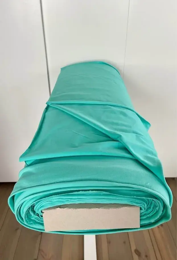 Teplákovina Edentex mátová, celá role 27–28 m