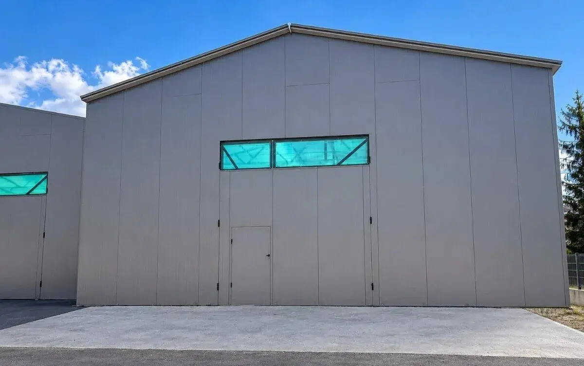 Pronájem skladu 227 m², Mníšek pod Brdy